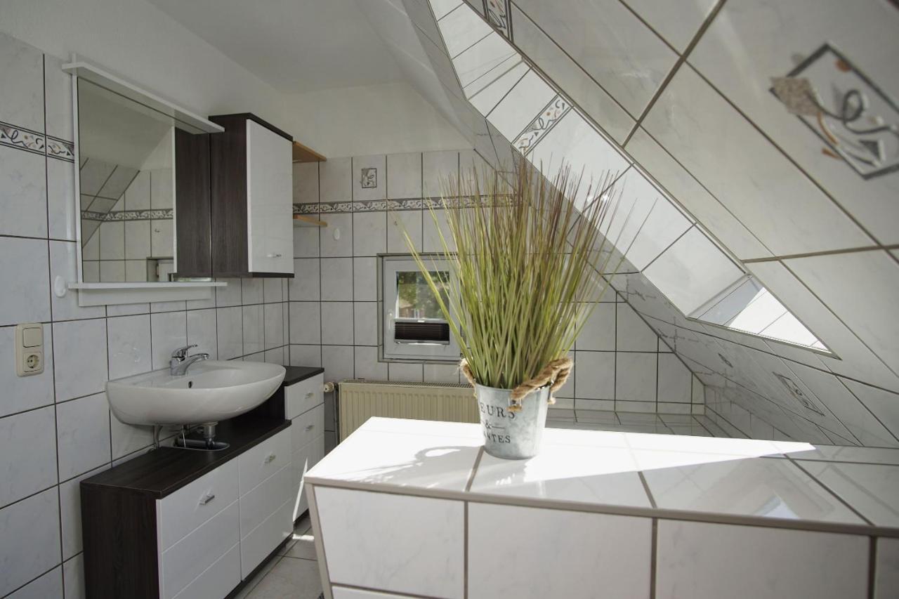 Westphal'S Ferienwohnung Gross Zicker Exterior photo